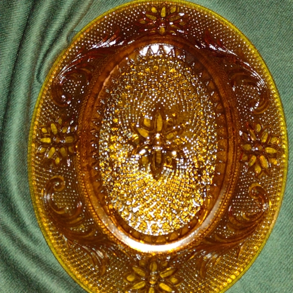 EUC Vtg. Amber Sandwich/Snack Plate and Cup, Pressed Glass - Picture 9 of 13
